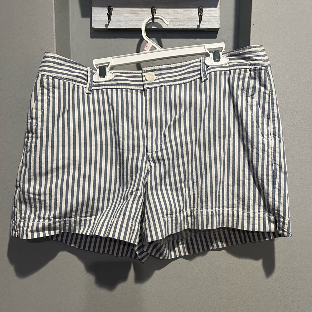 Loft shorts